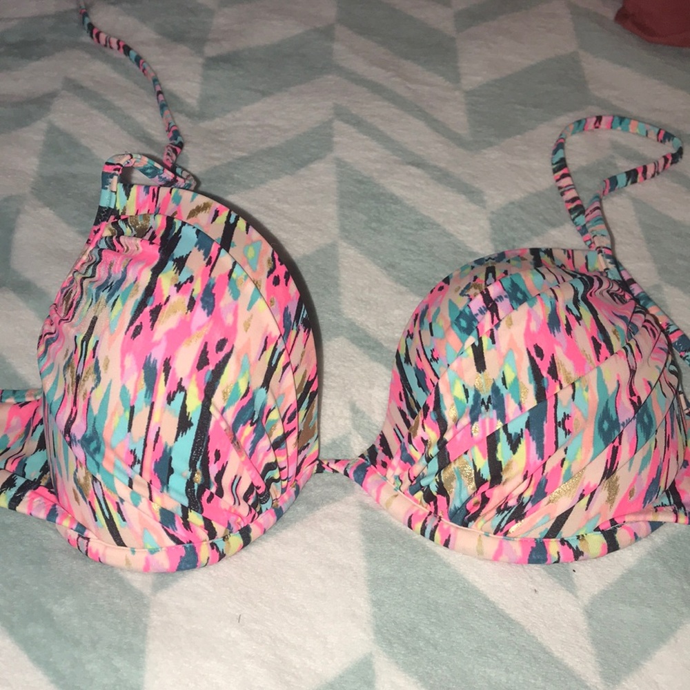 multicolored bathing suit top!!